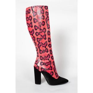 GIAMBATTISTA VALLI RED SNAKESKIN BOOTS SZ 39